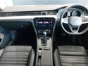 Used VW Passat GTE 218 HP (160 kW) 2020 Grey Estate