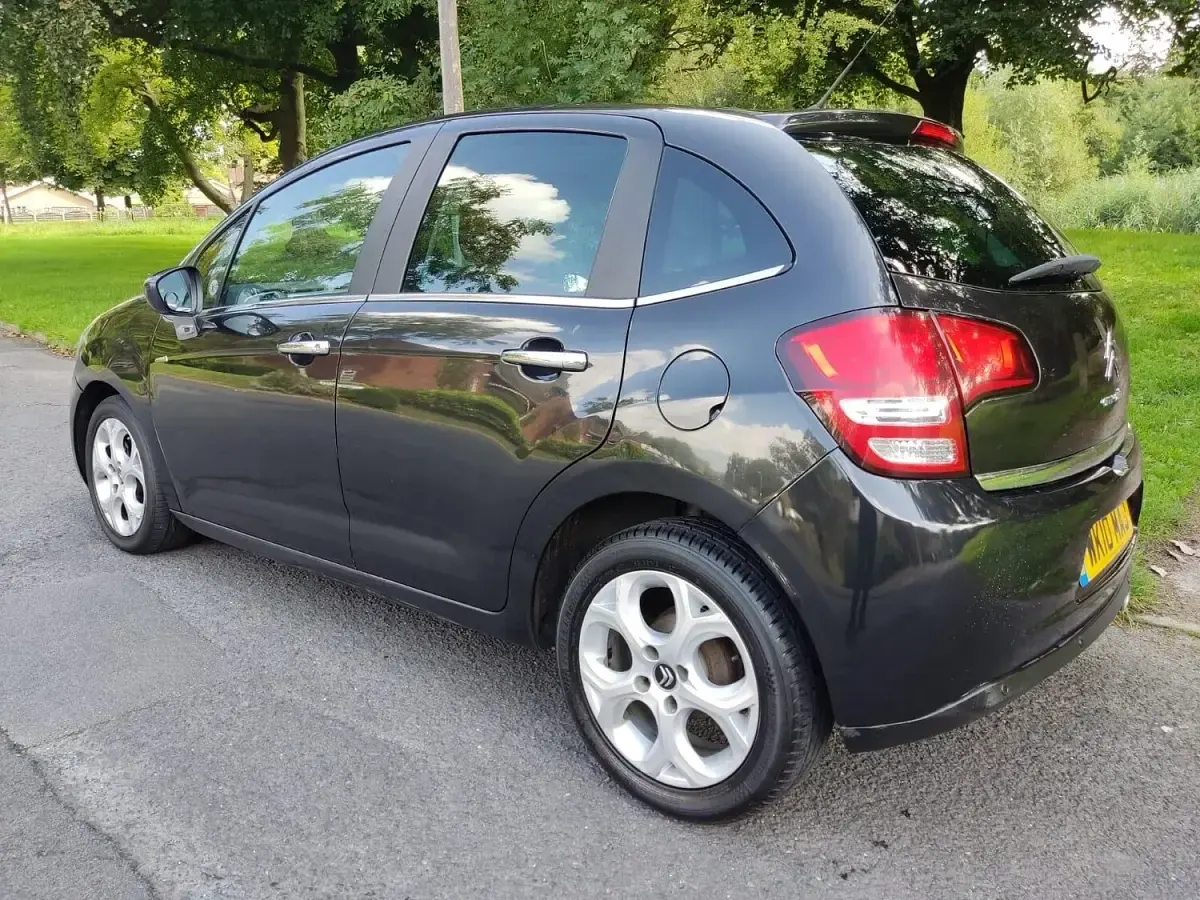 Used Citroën C3 Exclusive 2010 Black Hatchback