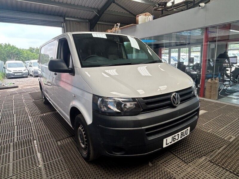 White Used 2013 VW T5 Startline Van | £4,795 - Image 1/4