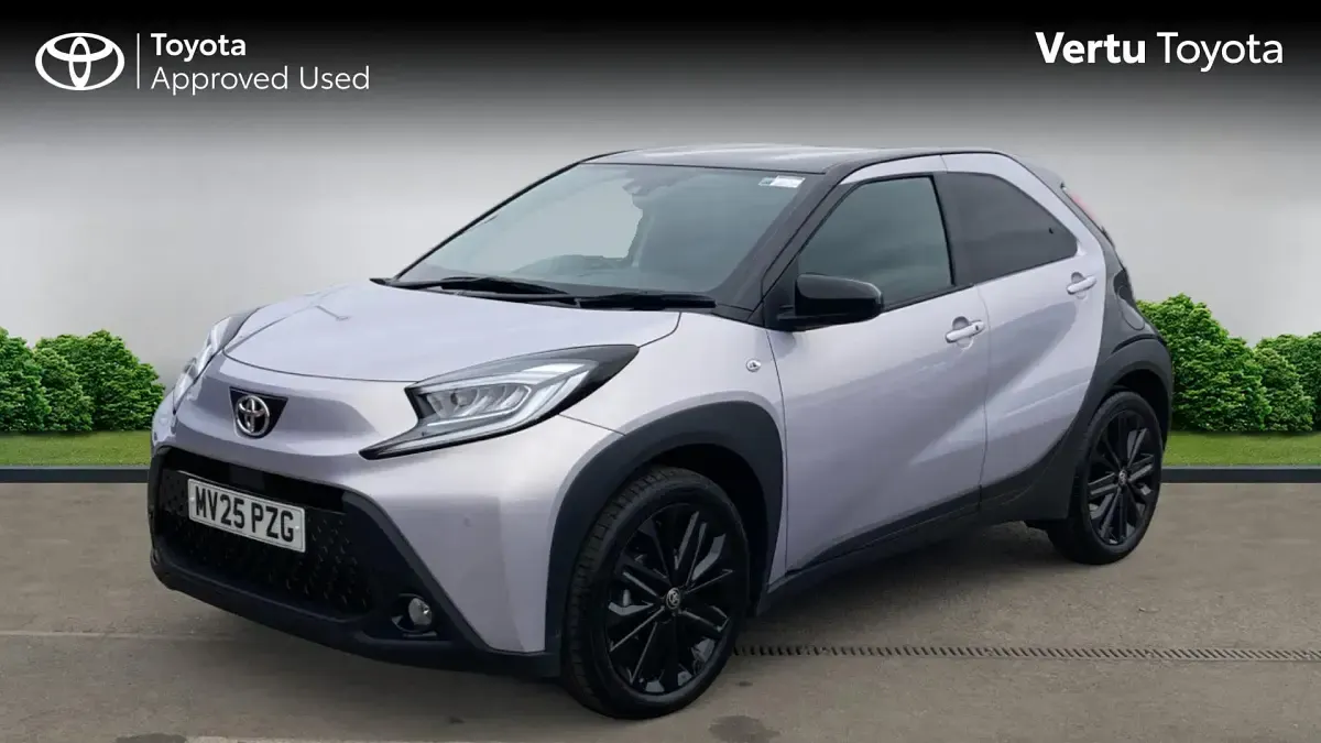 New Toyota Aygo X Edition 72 HP (52 kW) 2025 Jasmine silver bitone (metallic paint) SUV