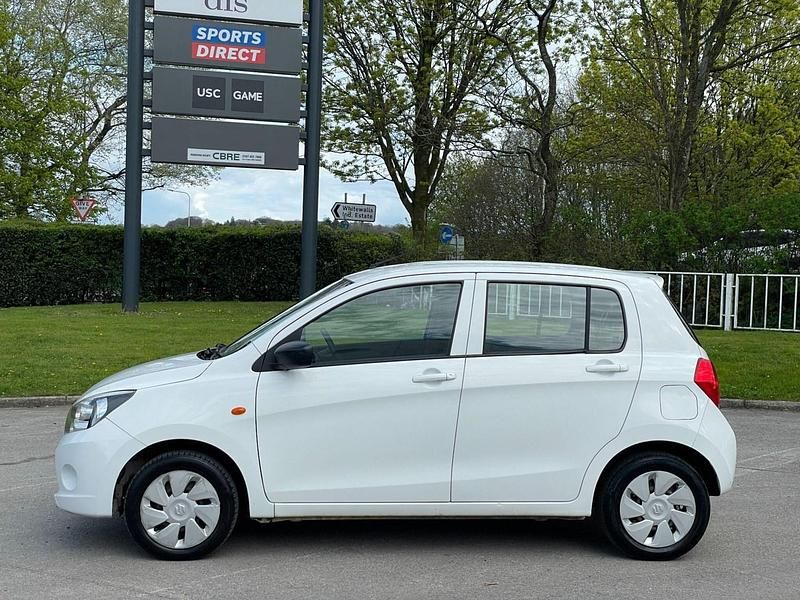 Used Suzuki Celerio 68 HP (50 kW) 2018 White Hatchback
