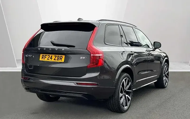 Usado Volvo XC90 Ultra 250 HP (183 kW) 2024 SUV