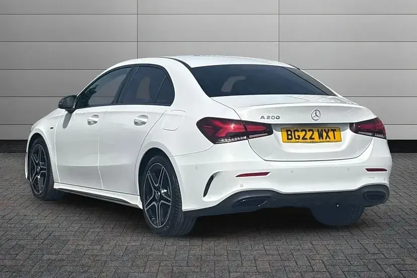 Used Mercedes A200 Executive 161 HP (118 kW) 2022 White Sedan