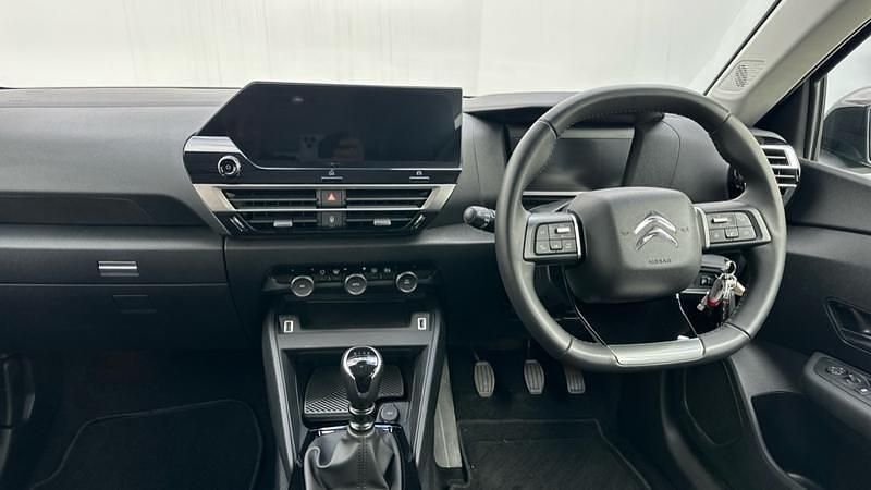 Used Citroën C4 PureTech 102 HP (75 kW) 2024 Blue SUV