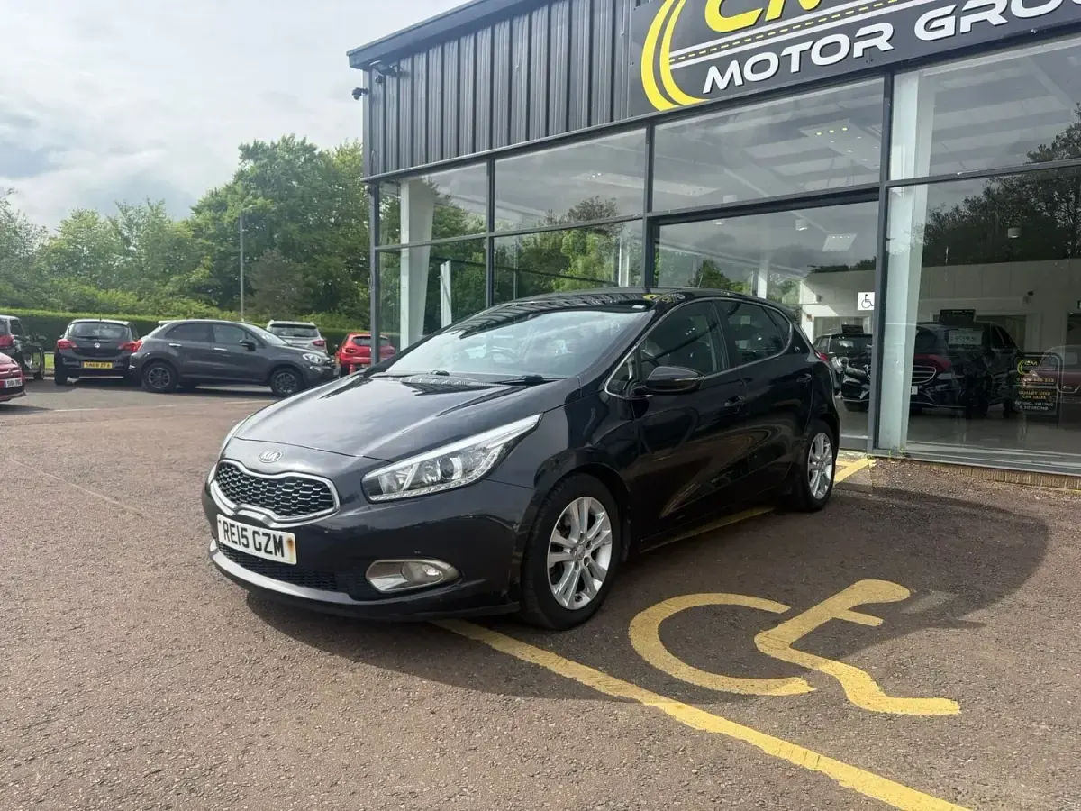 Used Kia Ceed 2015 Black Hatchback