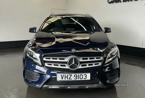 Used Mercedes GLA220 AMG Line Premium 177 HP (130 kW) 2017 Blue SUV
