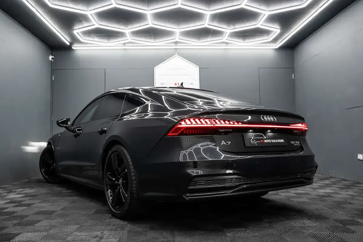 Used Audi A7 Sportback S-Line 286 HP (210 kW) 2018 Grey Hatchback
