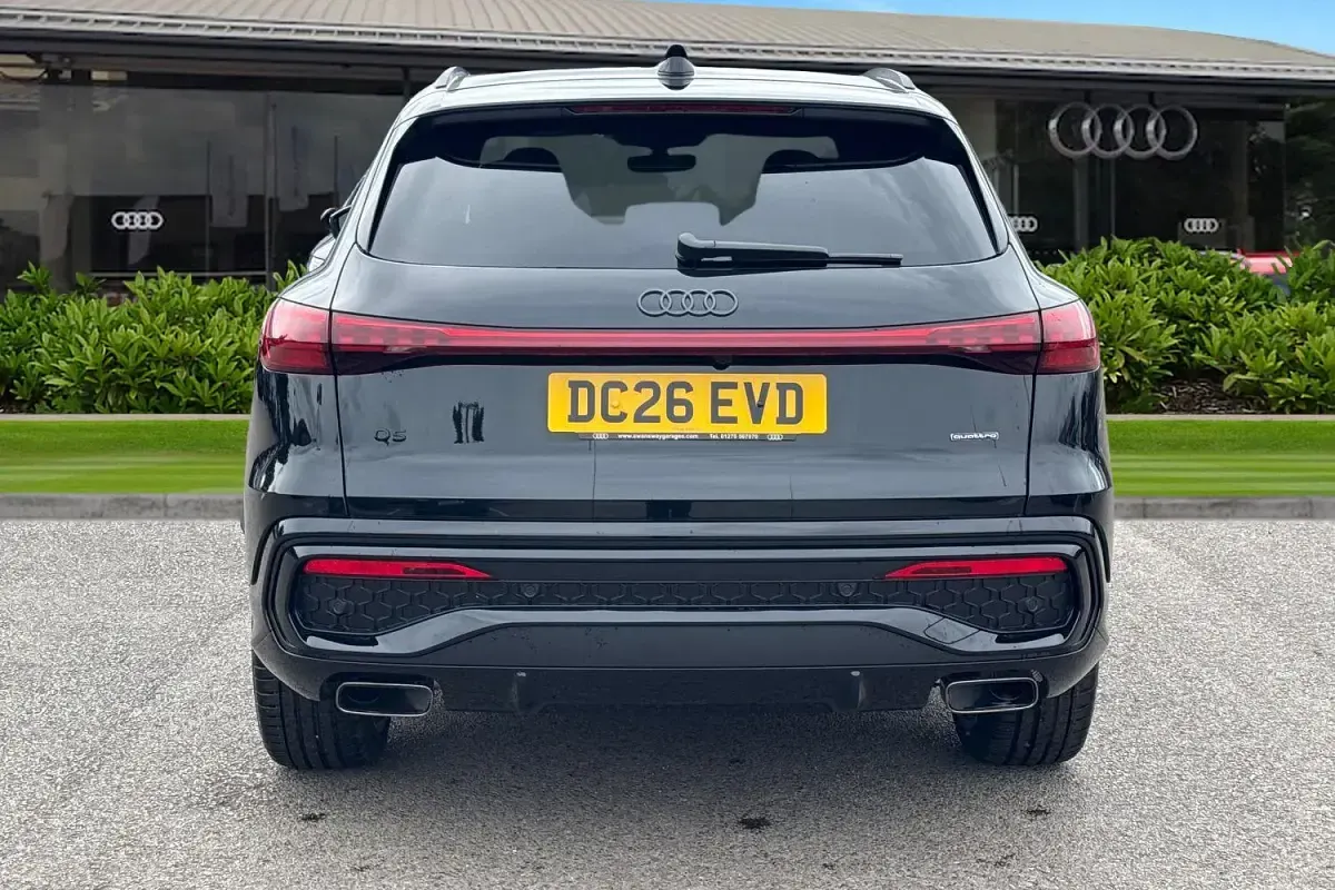 Used Audi Q5 Sport 204 HP (150 kW) 2026 Black SUV