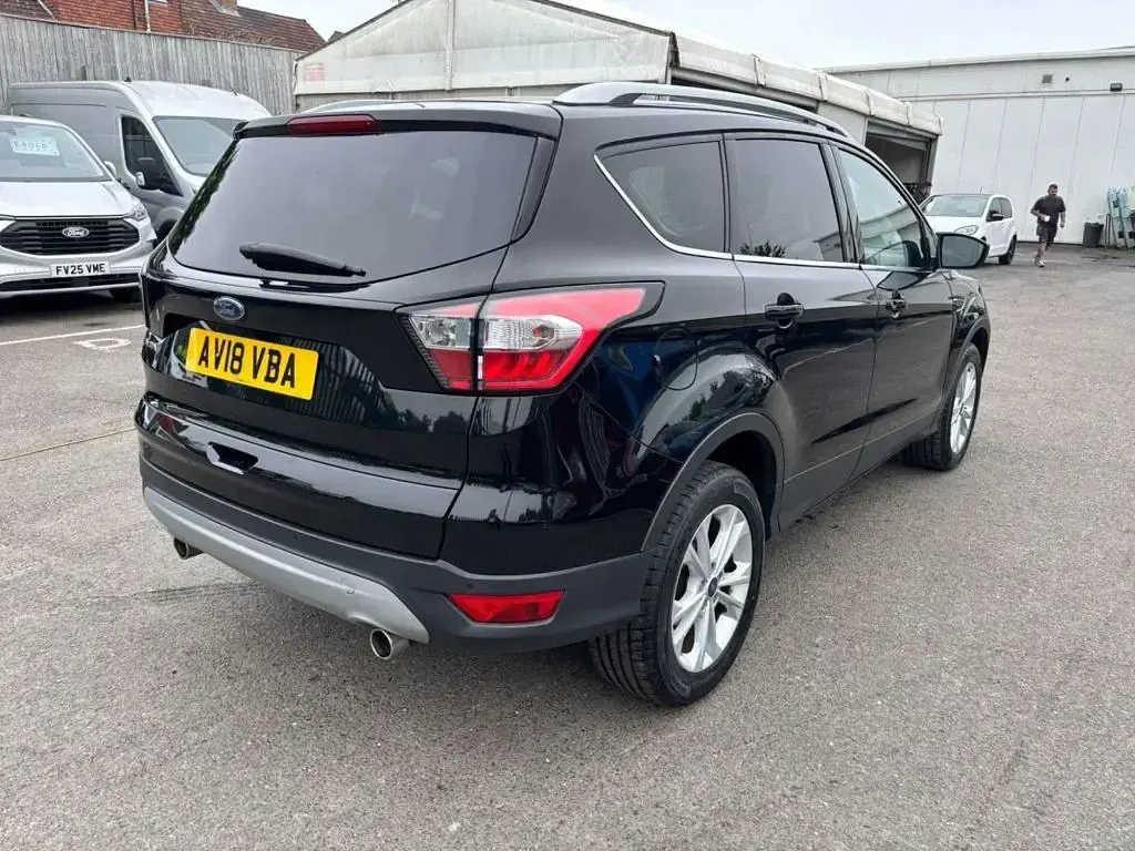 Used Ford Kuga Titanium 150 HP (110 kW) 2018 Black SUV