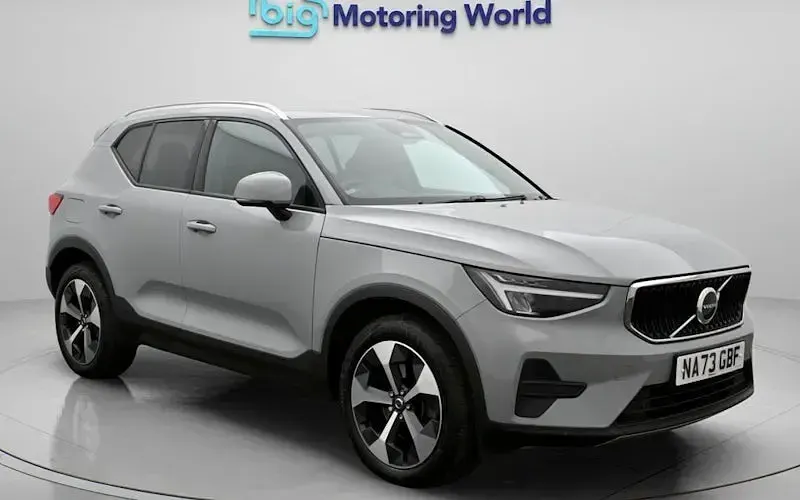 Used Volvo XC40 Core 163 HP (119 kW) 2026 SUV