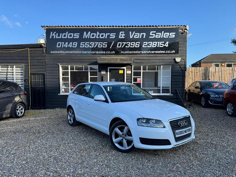 White Used 2010 Audi A3 Hatchback | £3,250 (Expensive) - Image 1/4