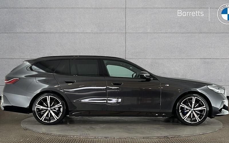 Used BMW 520 M Sport 208 HP (152 kW) 2025 Grey Estate