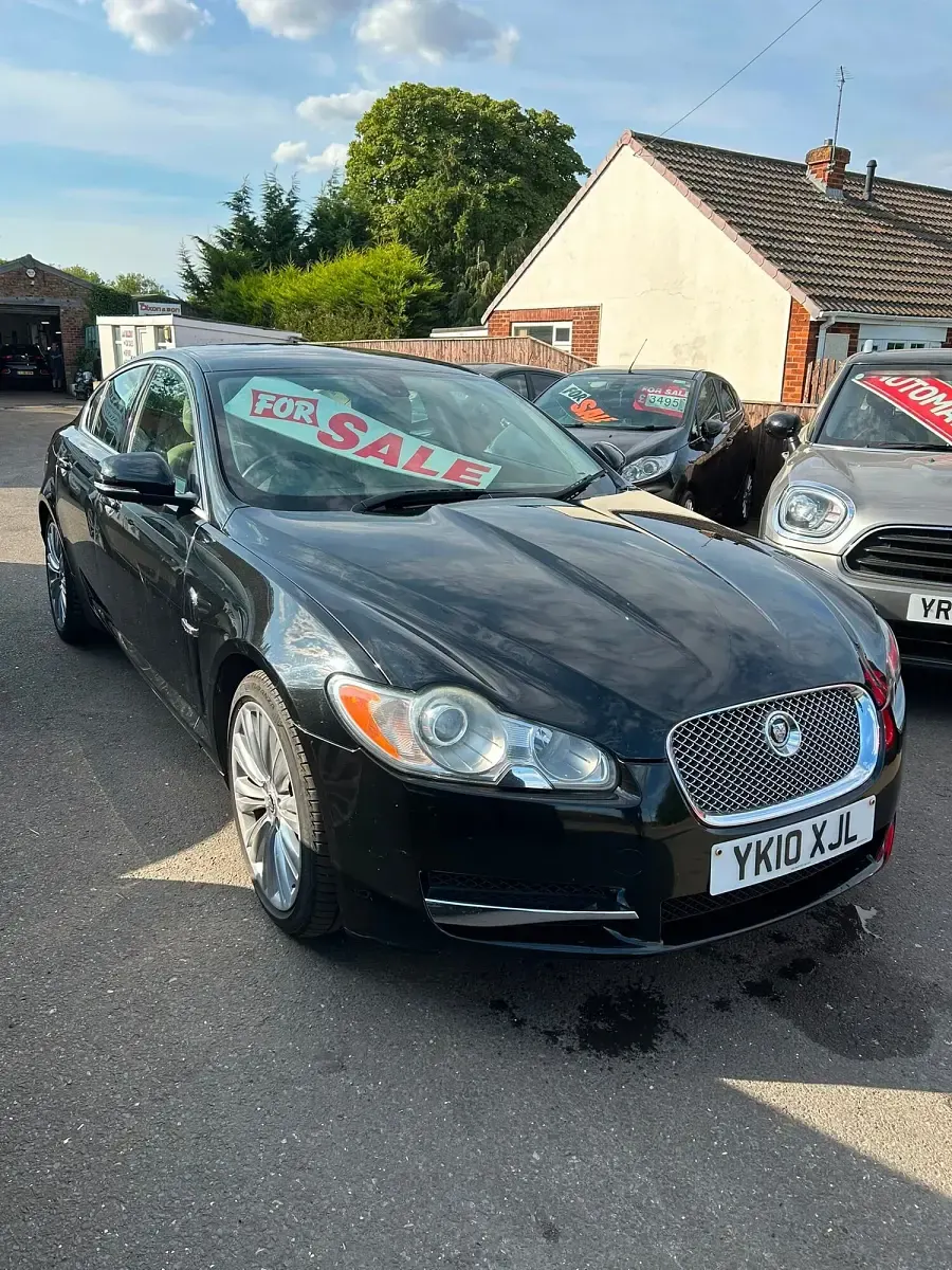 Used Jaguar XF Premium Luxury 236 HP (173 kW) 2010 Black Sedan