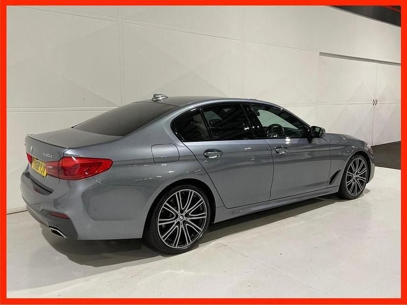 Used BMW 530 M Sport 265 HP (194 kW) 2018 Blue Sedan