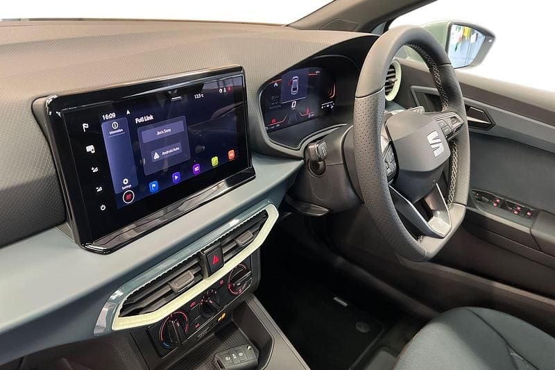 Ny Seat Ibiza SE 95 HK (69 kW) 2026 Grå Halvkombi