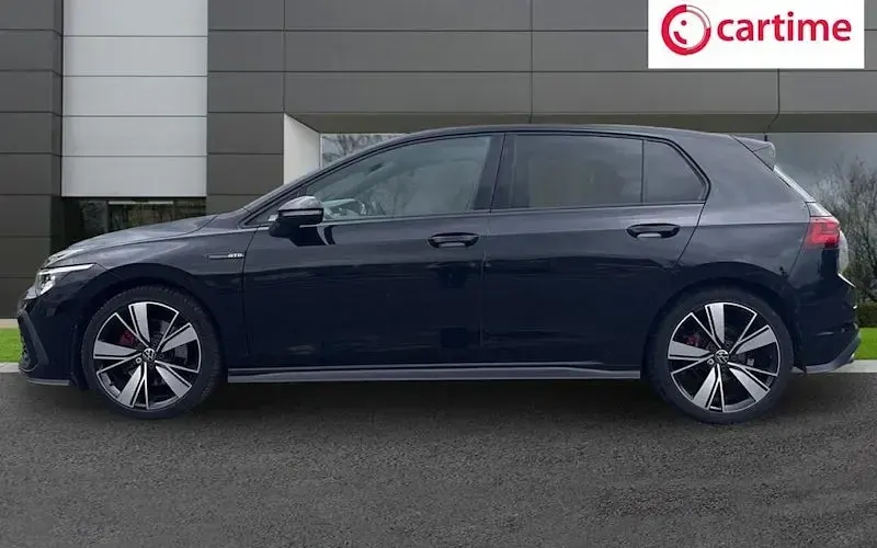 Used VW Golf VIII GTD 200 HP (147 kW) 2023 Hatchback