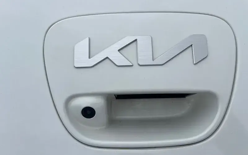 Used Kia Picanto X-Line 67 HP (49 kW) 2023 White Hatchback