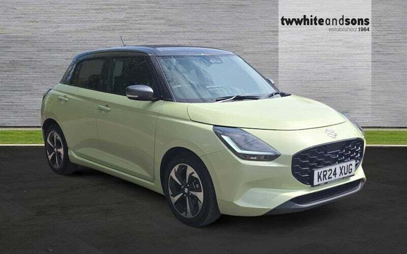 Used Suzuki Swift 82 HP (60 kW) 2024 Yellow Hatchback