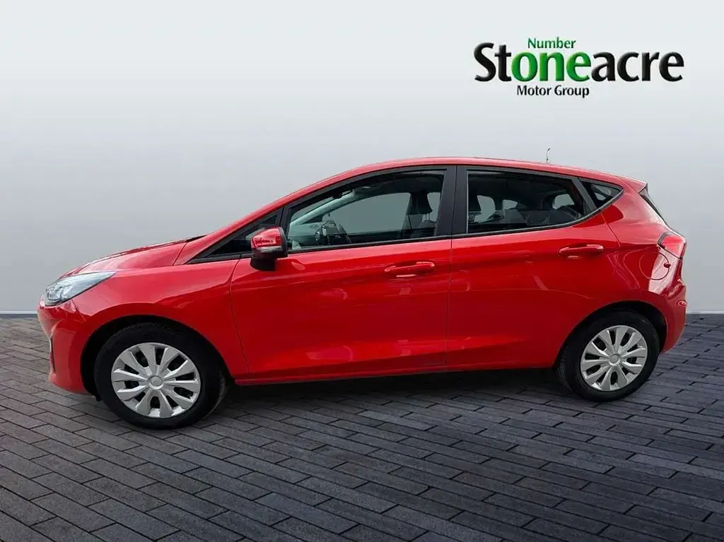 Usado Ford Fiesta Trend 100 HP (73 kW) 2023 Vermelho Citadino