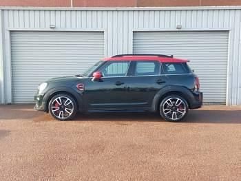 Begagnad Mini John Cooper Works Premium 306 HK (225 kW) 2023 Grön Halvkombi