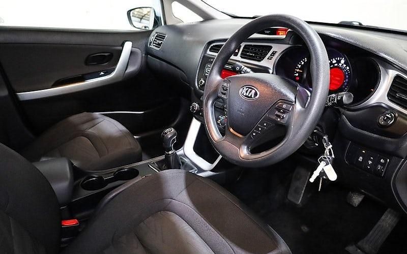 Used Kia Ceed Sportswagon 90 HP (66 kW) 2015 Estate