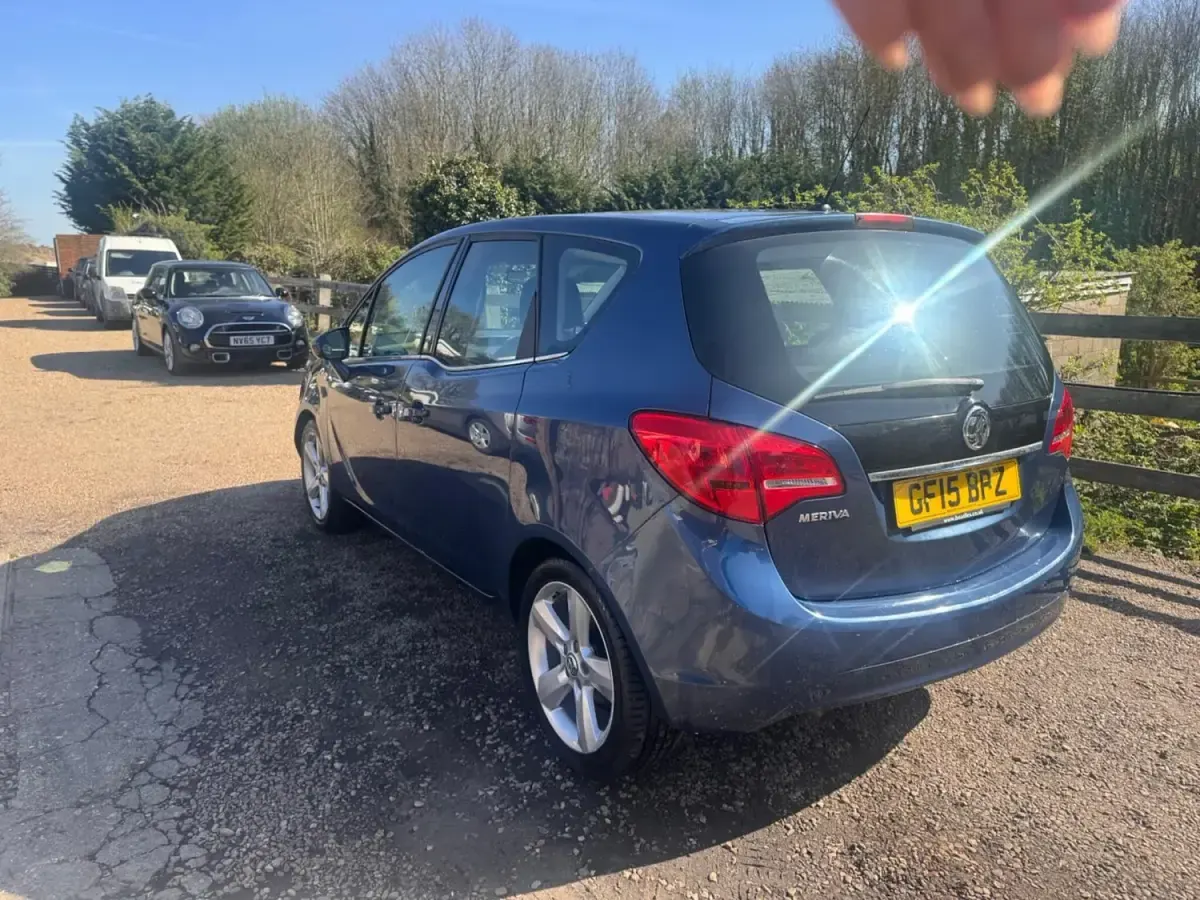 Gebraucht Vauxhall Meriva 2015 Blau Van / Kleinbus