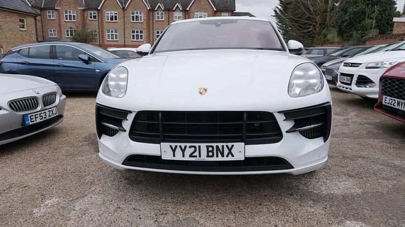 Used Porsche Macan 2021 White SUV