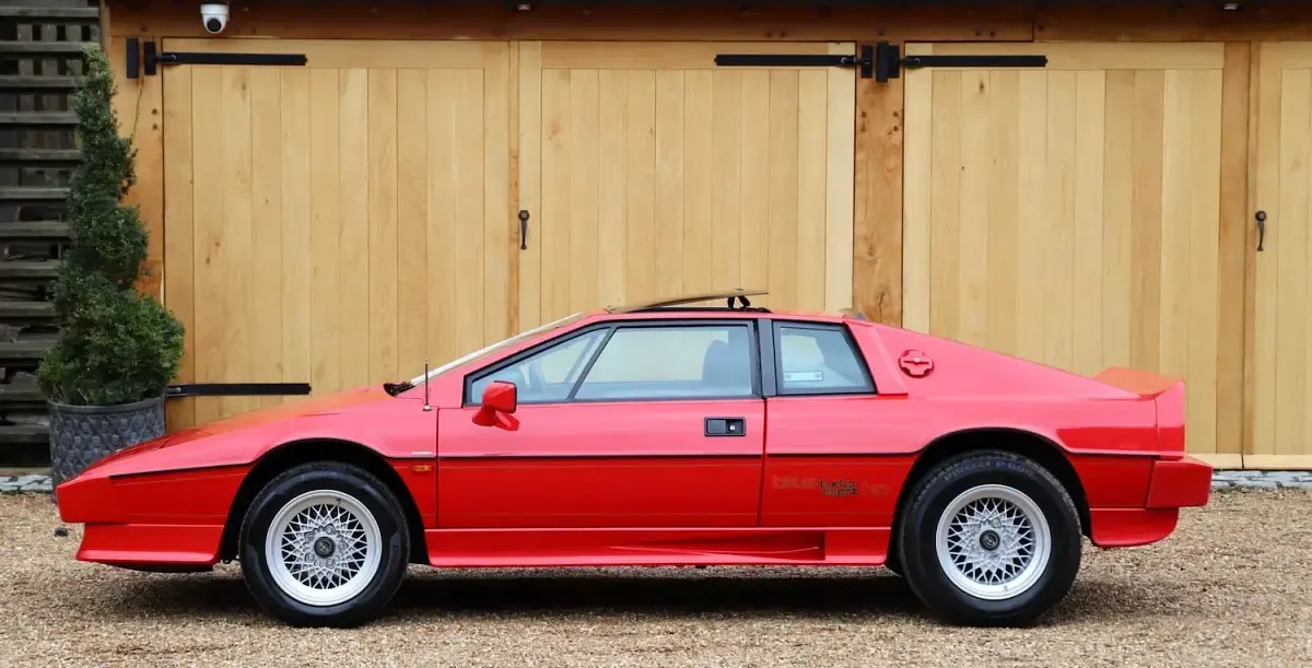 Used Lotus Esprit 1988 Red Coupe