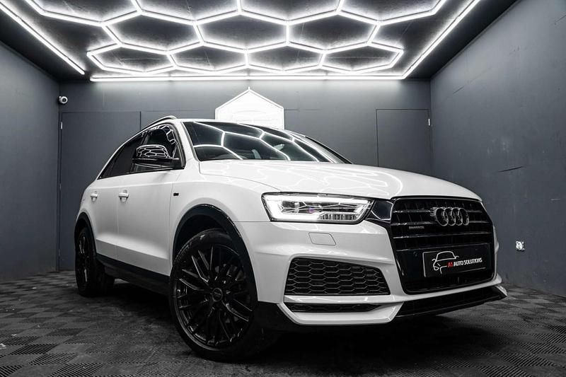 Begagnad Audi Q3 Black Edition 180 HK (132 kW) 2017 Vit SUV