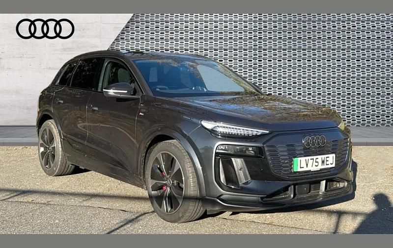 Used Audi Q6 e-tron Advanced 185 kW (252 HP) 2025 Grey SUV