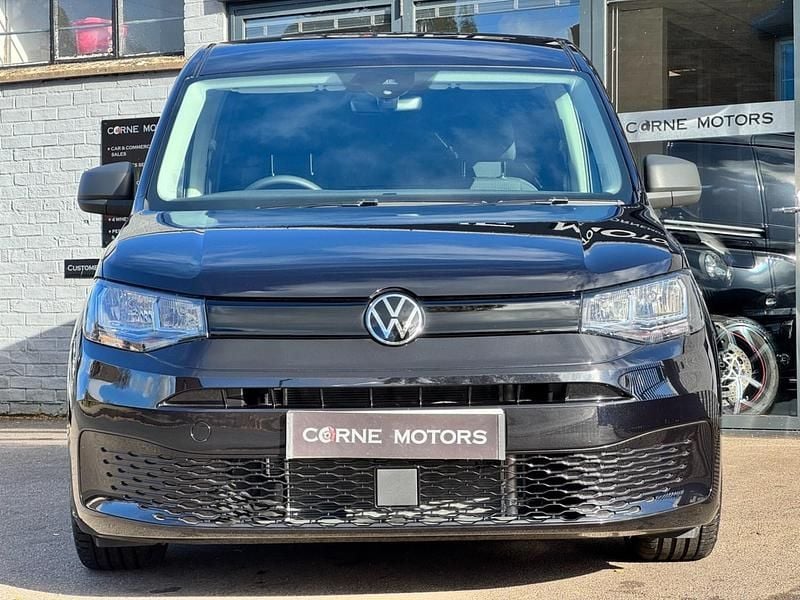 Used VW Caddy 122 HP (89 kW) 2024 Black MPV