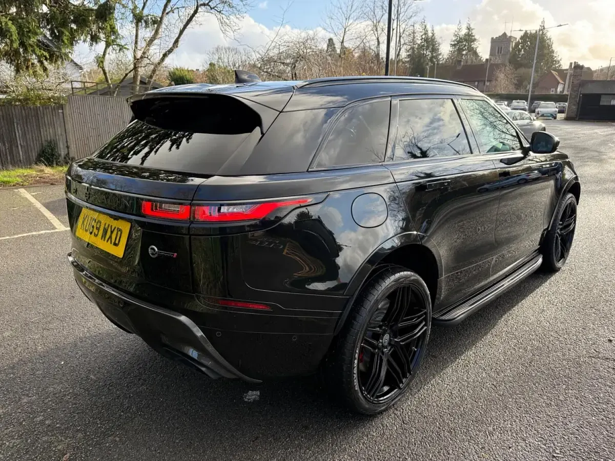 Usado Land Rover Range Rover Velar SVAutobiography Dynamic Black 550 HP (404 kW) 2019 Preto SUV