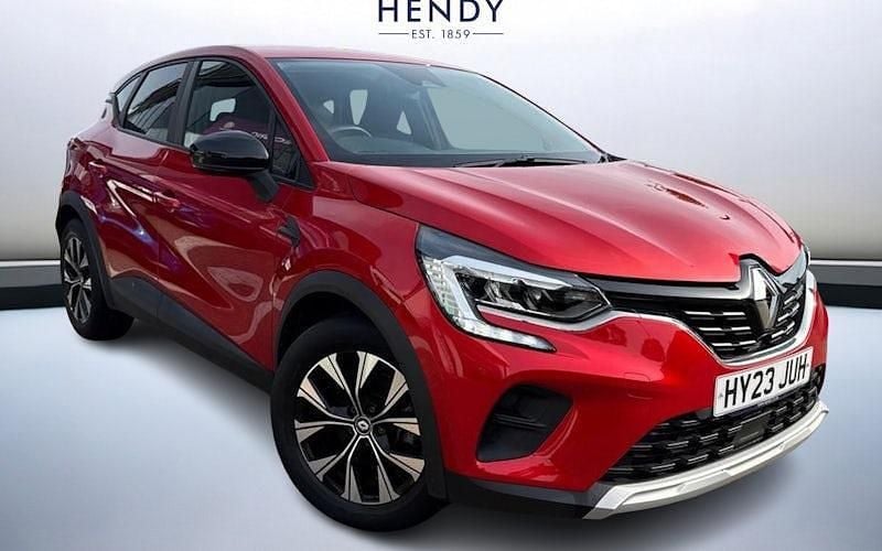 Red Used 2022 Renault Captur Evolution SUV | £17,299 (Fair price) - Image 1/4