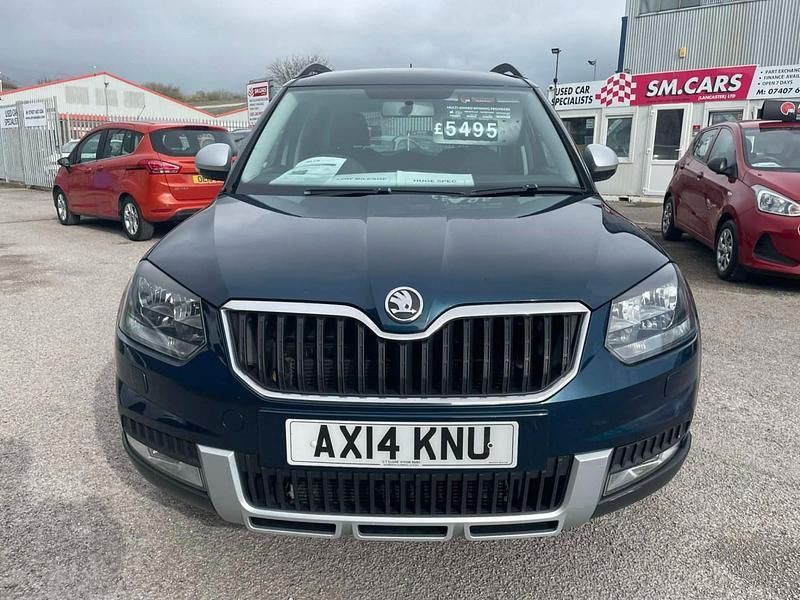 Used Skoda Yeti SE 105 HP (77 kW) 2014 Blue SUV