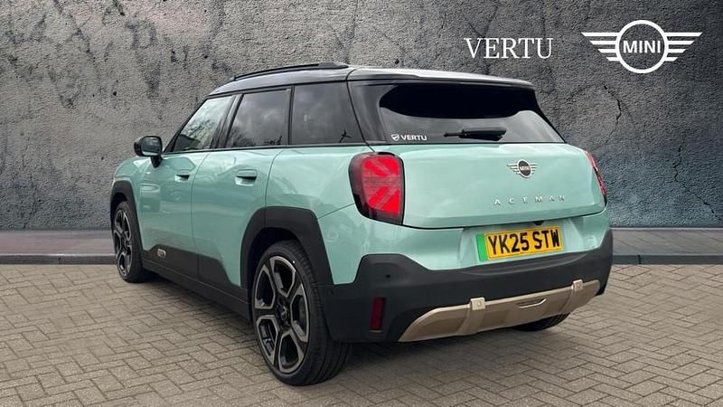 New Mini Aceman 133 kW (181 HP) 2025 Green SUV