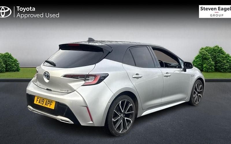 Used Toyota Corolla 184 HP (135 kW) 2022 Hatchback