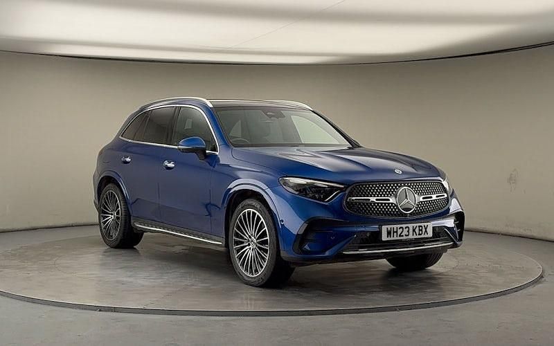 Used Mercedes GLC300 AMG Line Premium Plus 258 HP (189 kW) 2025 Estate