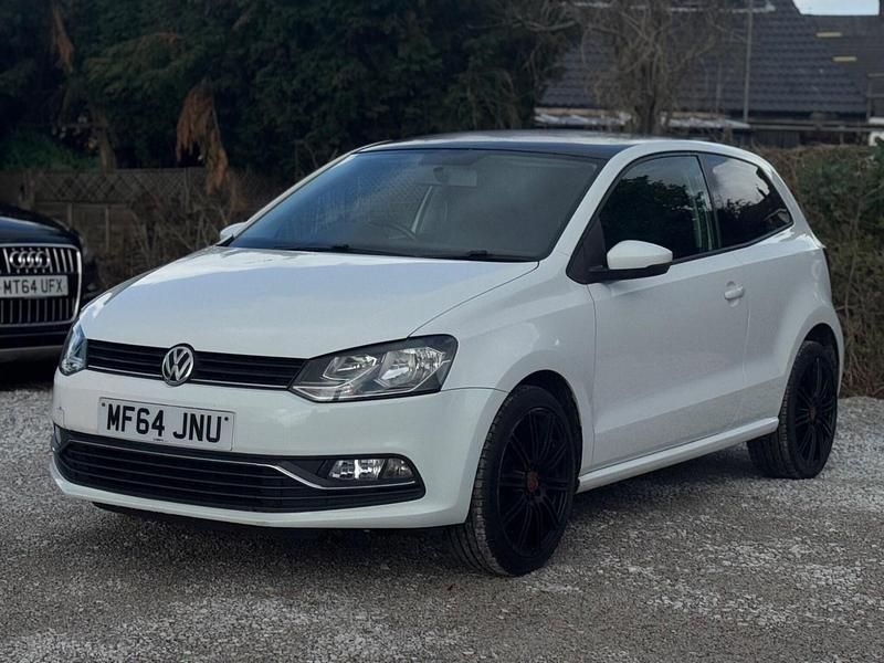 Used VW Polo SE 60 HP (44 kW) 2014 White Hatchback