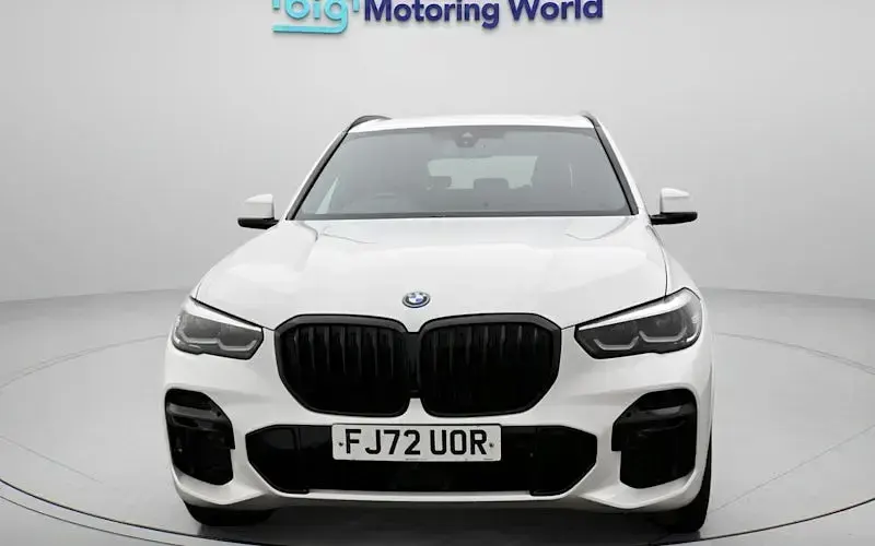 Used BMW X5 M Sport 394 HP (289 kW) 2022 White SUV