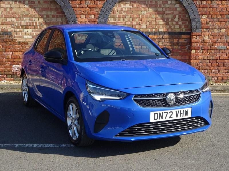 Used Vauxhall Corsa Design Edition 74 HP (54 kW) 2022 Blue Hatchback