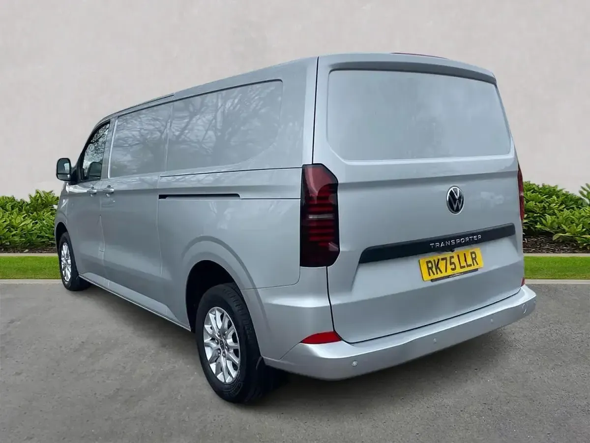 Used VW T7 Pro 170 HP (125 kW) 2025 Grey Van