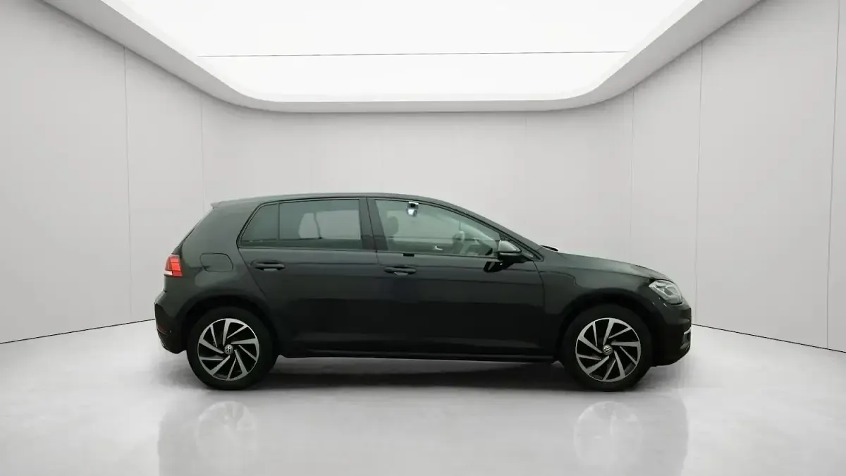 Used VW Golf VII Edition 150 HP (110 kW) 2020 Black Hatchback