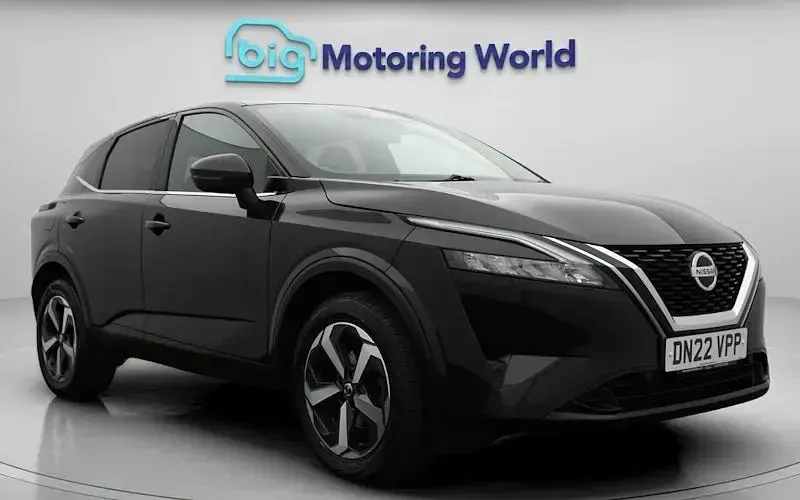 Used Nissan Qashqai N-Connecta 140 HP (102 kW) 2022 SUV