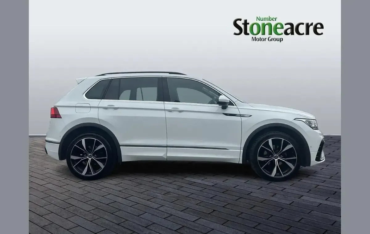 Used VW Tiguan R-line 150 HP (110 kW) 2022 White SUV
