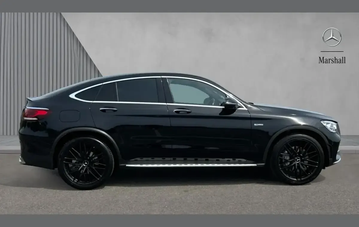 Used Mercedes GLC43 AMG Premium Plus 390 HP (286 kW) 2023 Obsidian black metallic SUV