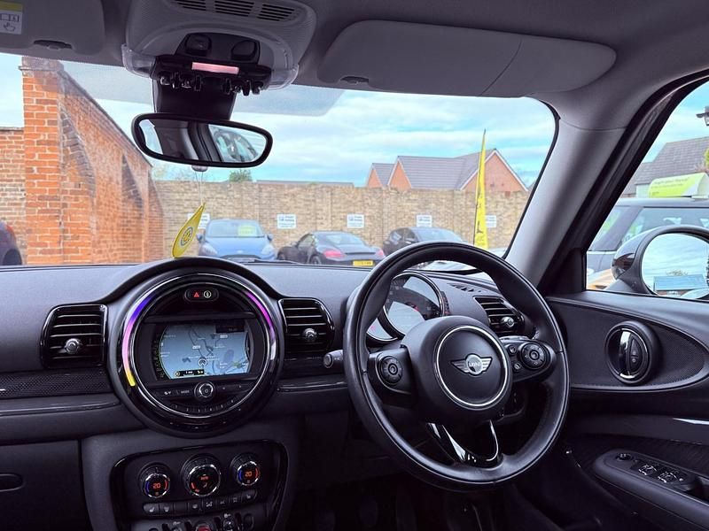 Used Mini Cooper S Clubman 190 HP (139 kW) 2017 Silver Estate