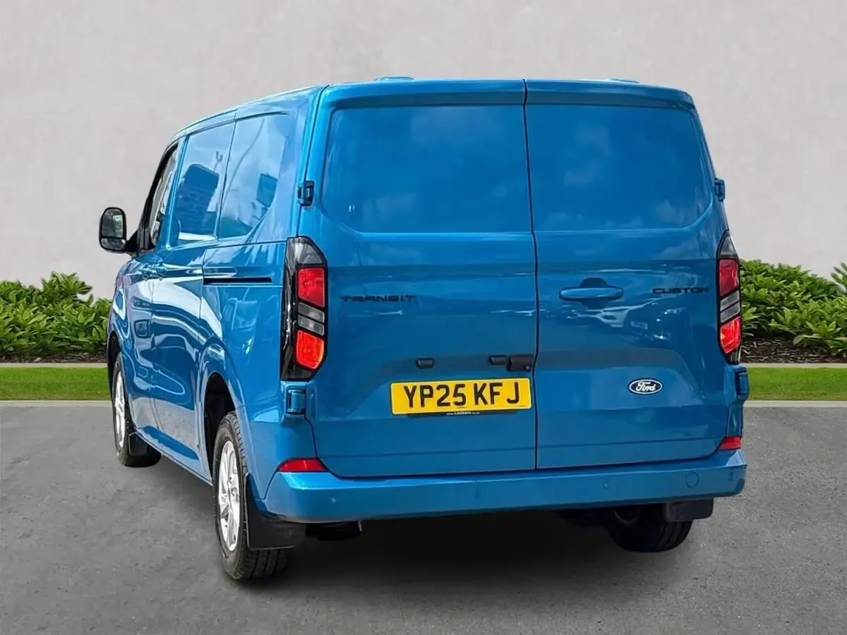 Ny Ford Transit Custom Limited 136 HK (100 kW) 2025 Blå Van
