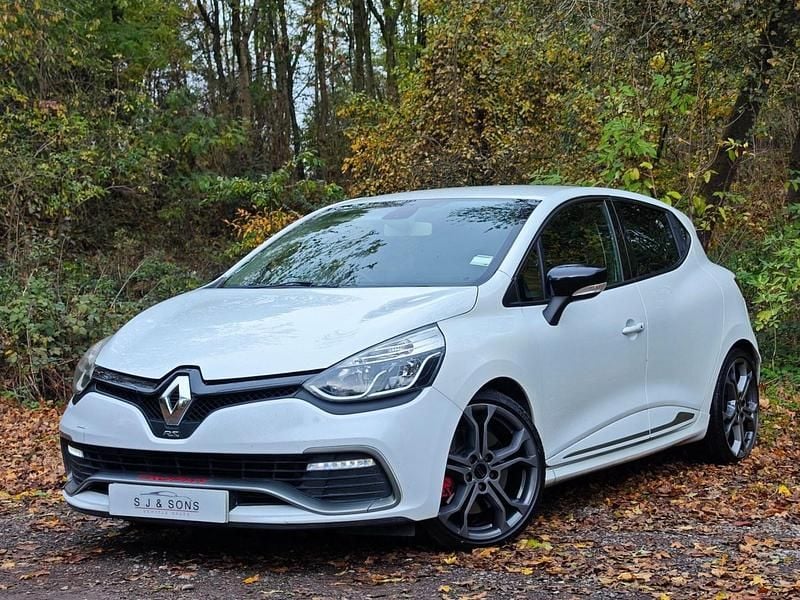 White Used 2015 Renault Clio IV Trophy Hatchback | £4,490 (Super price) - Image 1/4