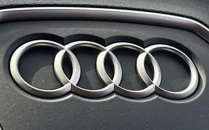 Used Audi Q3 Sport 150 HP (110 kW) 2024 Grey SUV