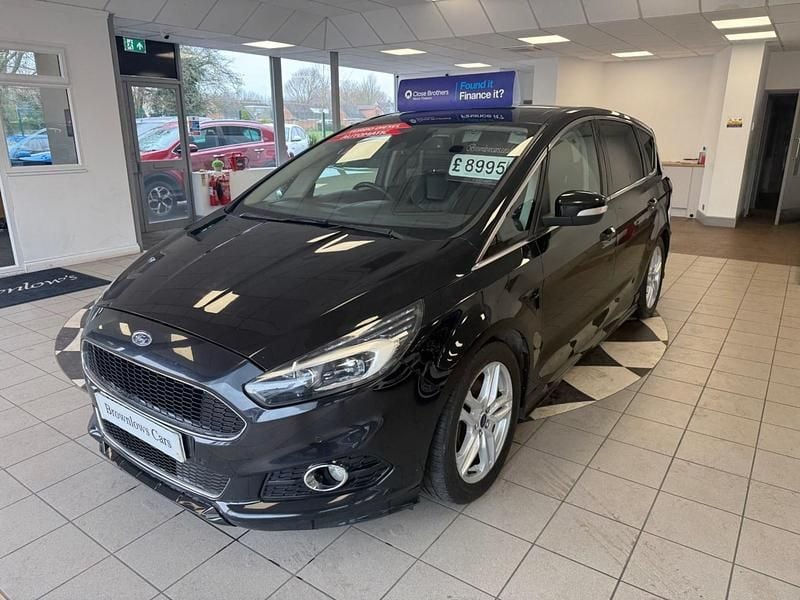 Used Ford S-MAX Sport 210 HP (154 kW) 2017 Black MPV